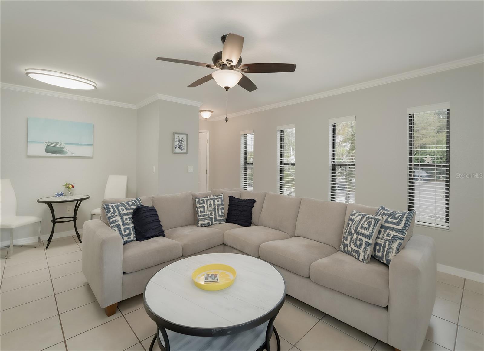 Image 5 of 32 For 704 Lyndhurst Street 603