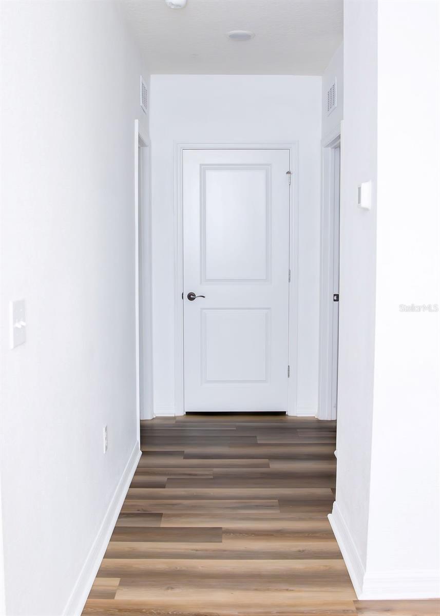 Image 13 of 64 For 8089 Pelican Reed Circle