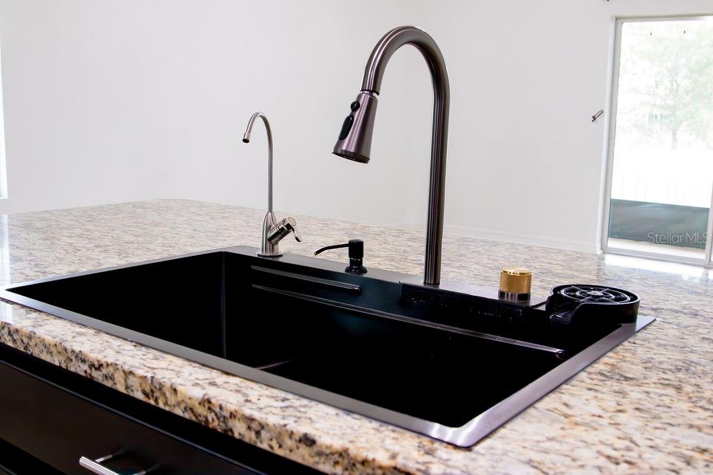 Image 15 of 64 For 8089 Pelican Reed Circle