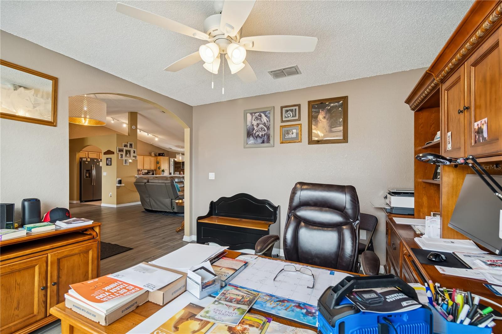 Image 32 of 83 For 407 Montpelier Court