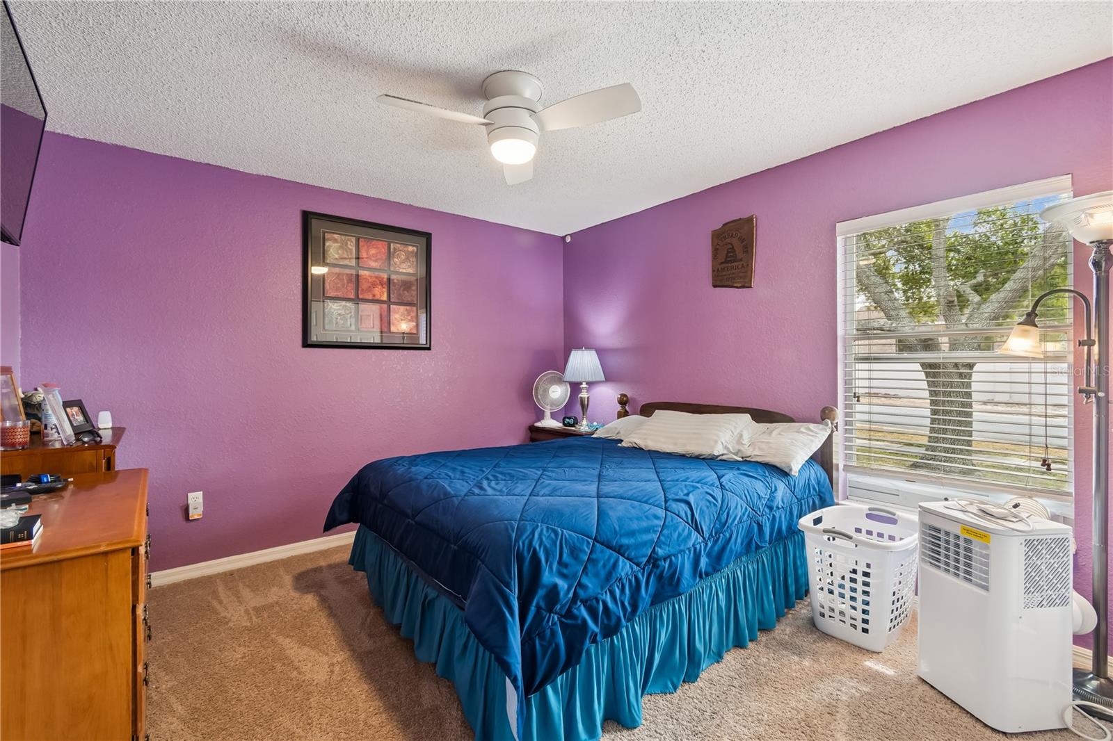 Image 41 of 83 For 407 Montpelier Court