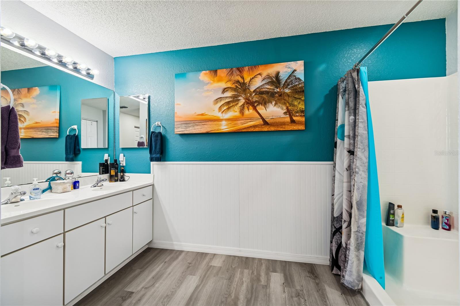 Image 50 of 83 For 407 Montpelier Court