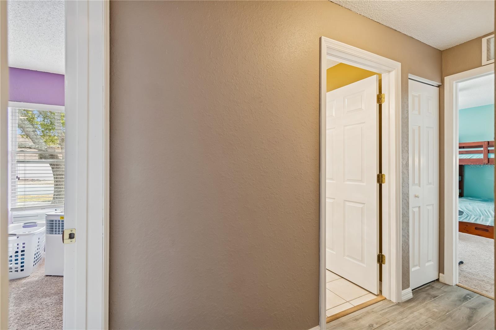 Image 54 of 83 For 407 Montpelier Court