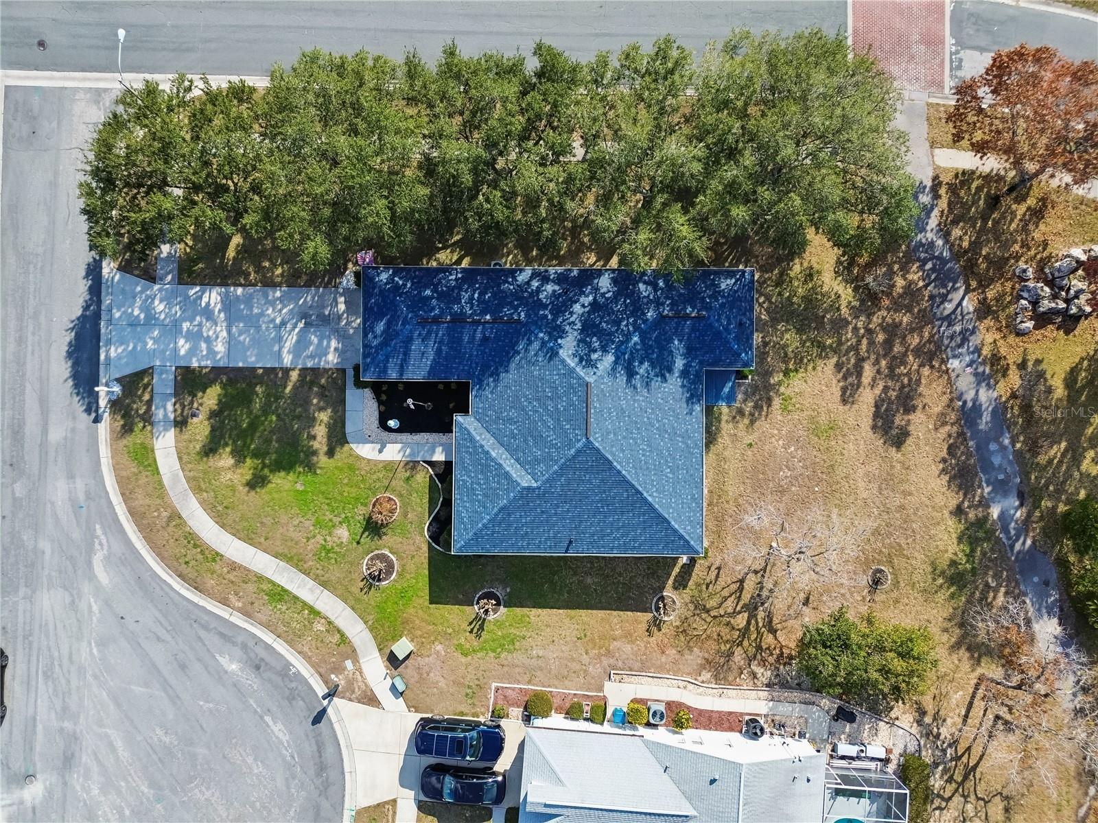 Image 75 of 83 For 407 Montpelier Court