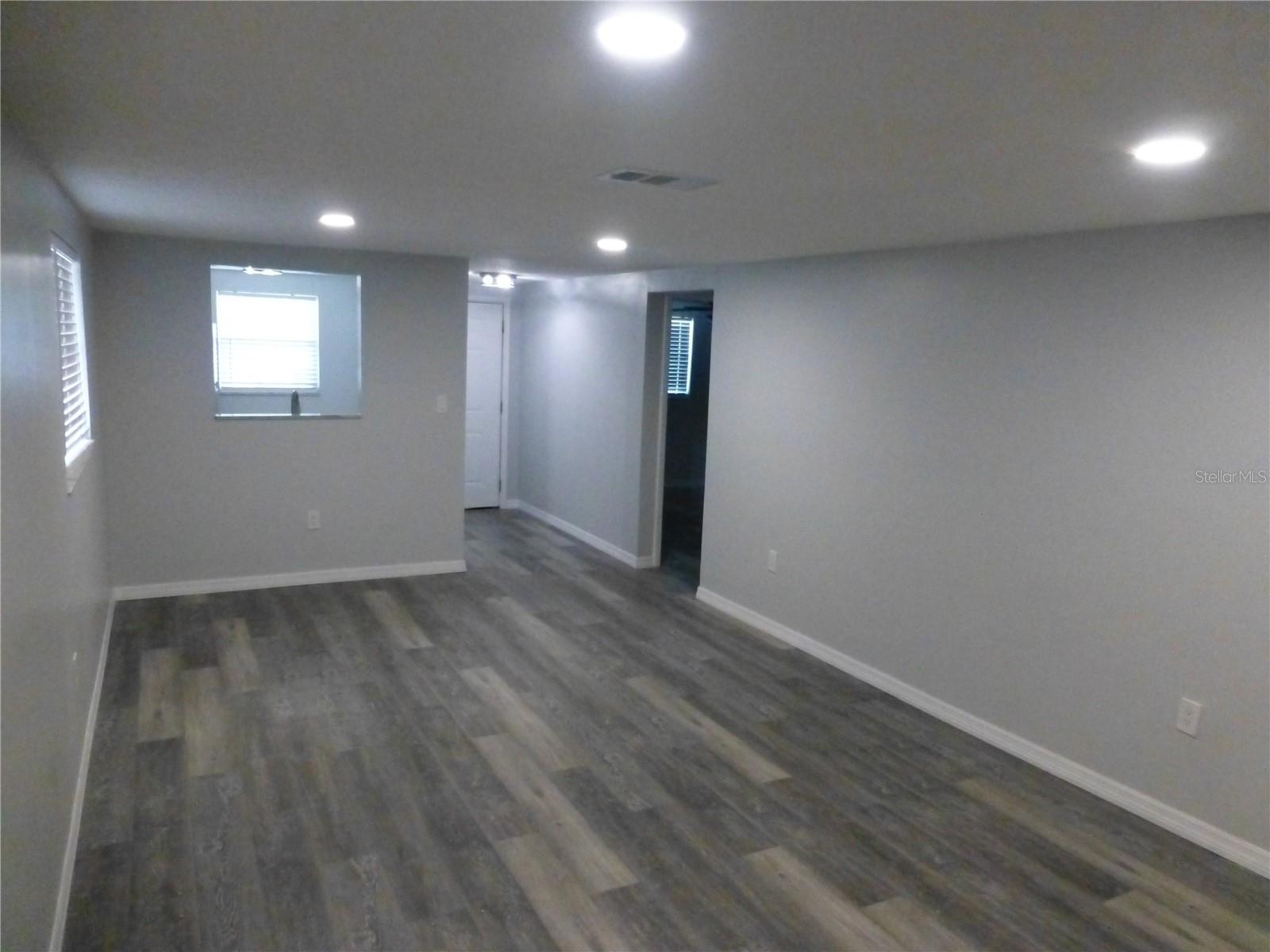 Image 11 of 15 For 5420 Reef Drive