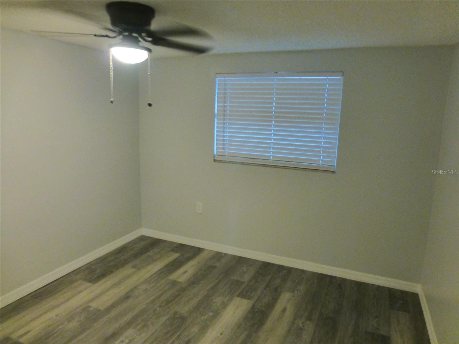 Image 4 of 15 For 5420 Reef Drive