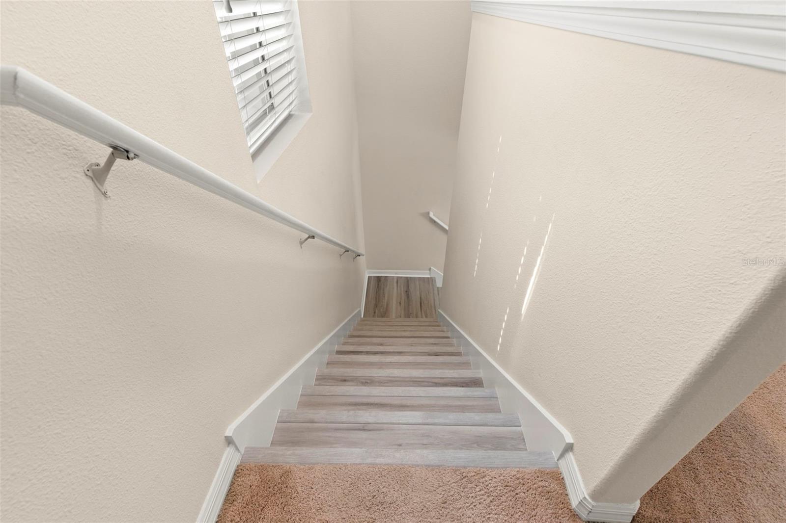 Image 15 of 38 For 2719 Garden Falls Drive