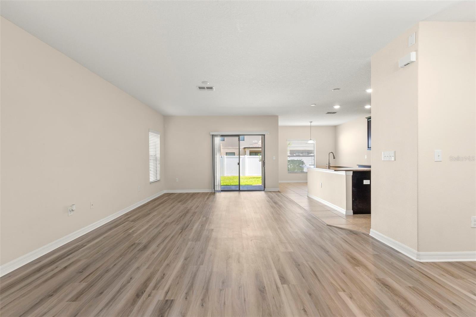 Image 7 of 38 For 2719 Garden Falls Drive