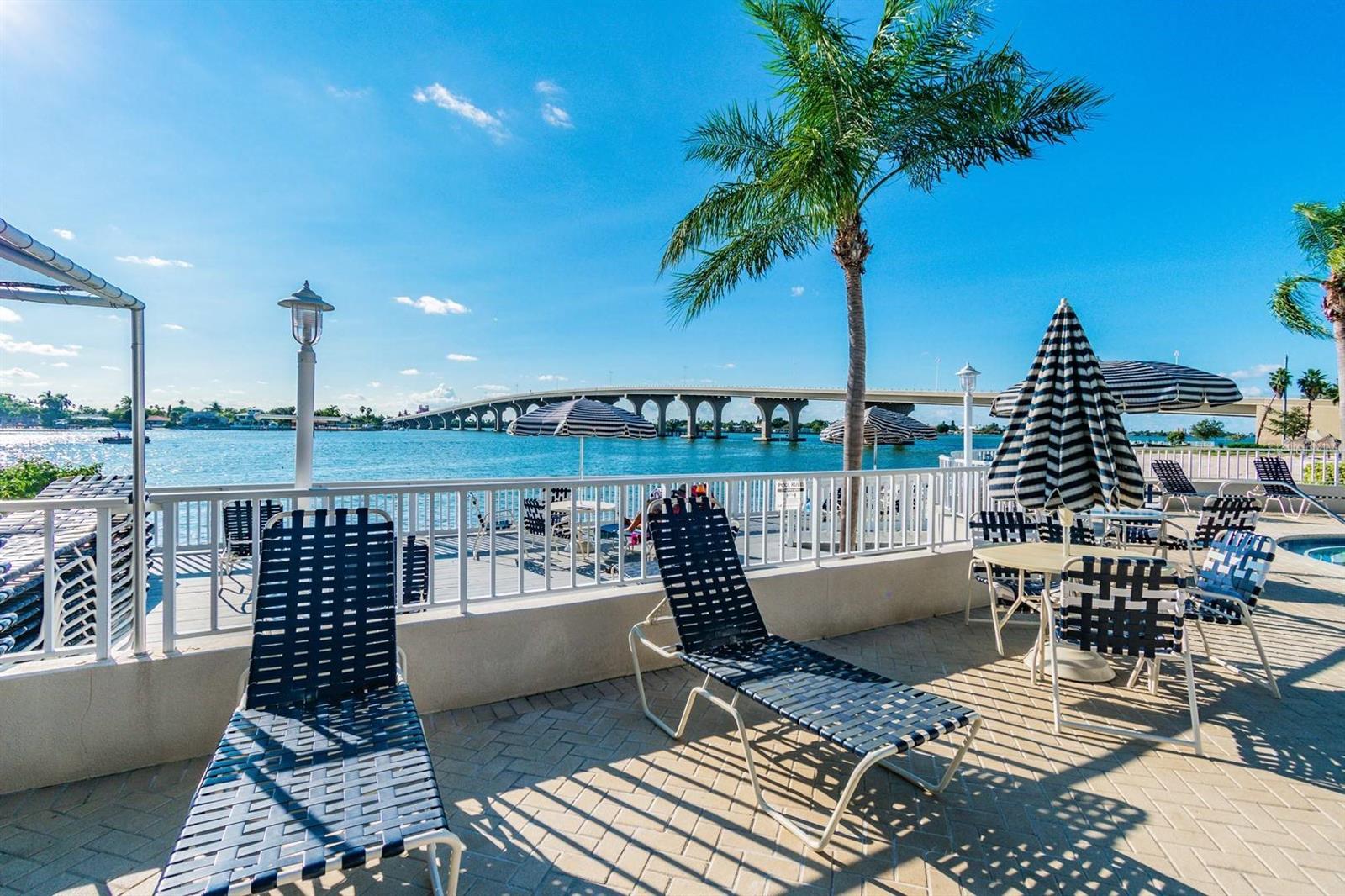 Image 19 of 28 For 5701 Bahia Del Mar Circle 403