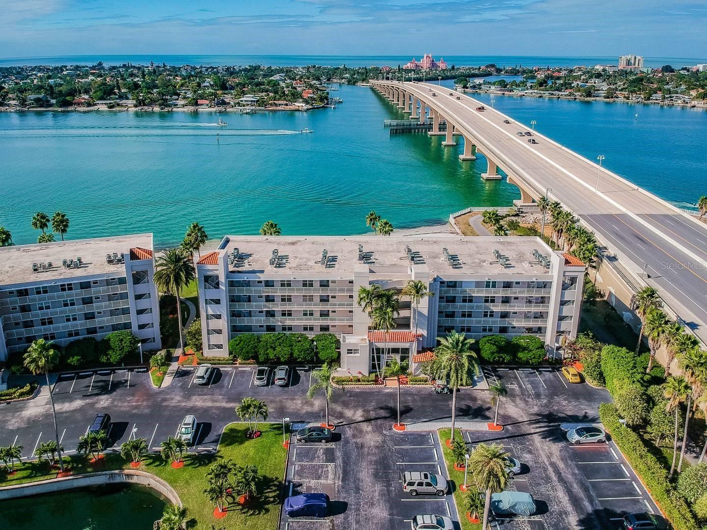 Image 20 of 28 For 5701 Bahia Del Mar Circle 403