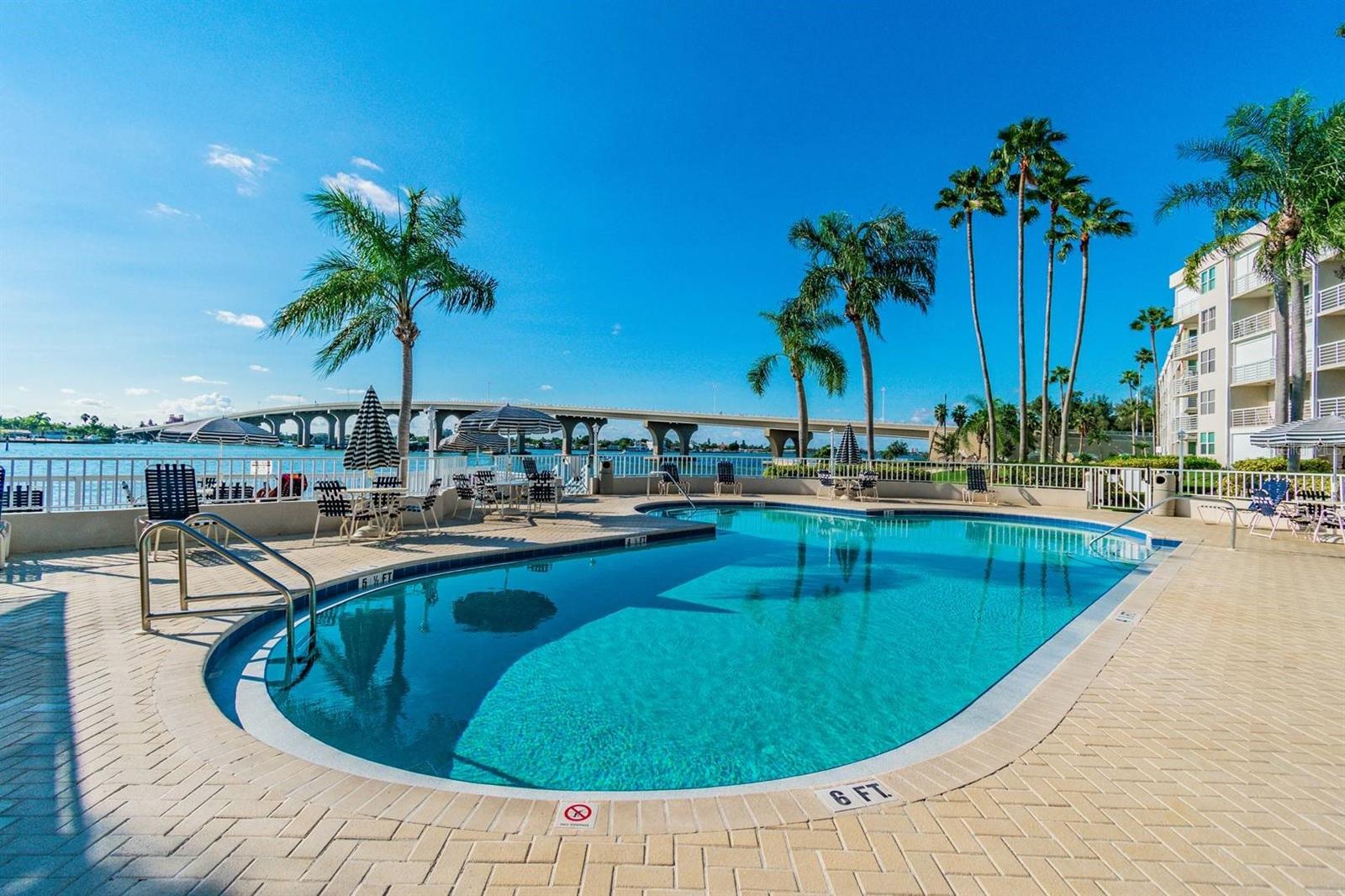 Image 22 of 28 For 5701 Bahia Del Mar Circle 403