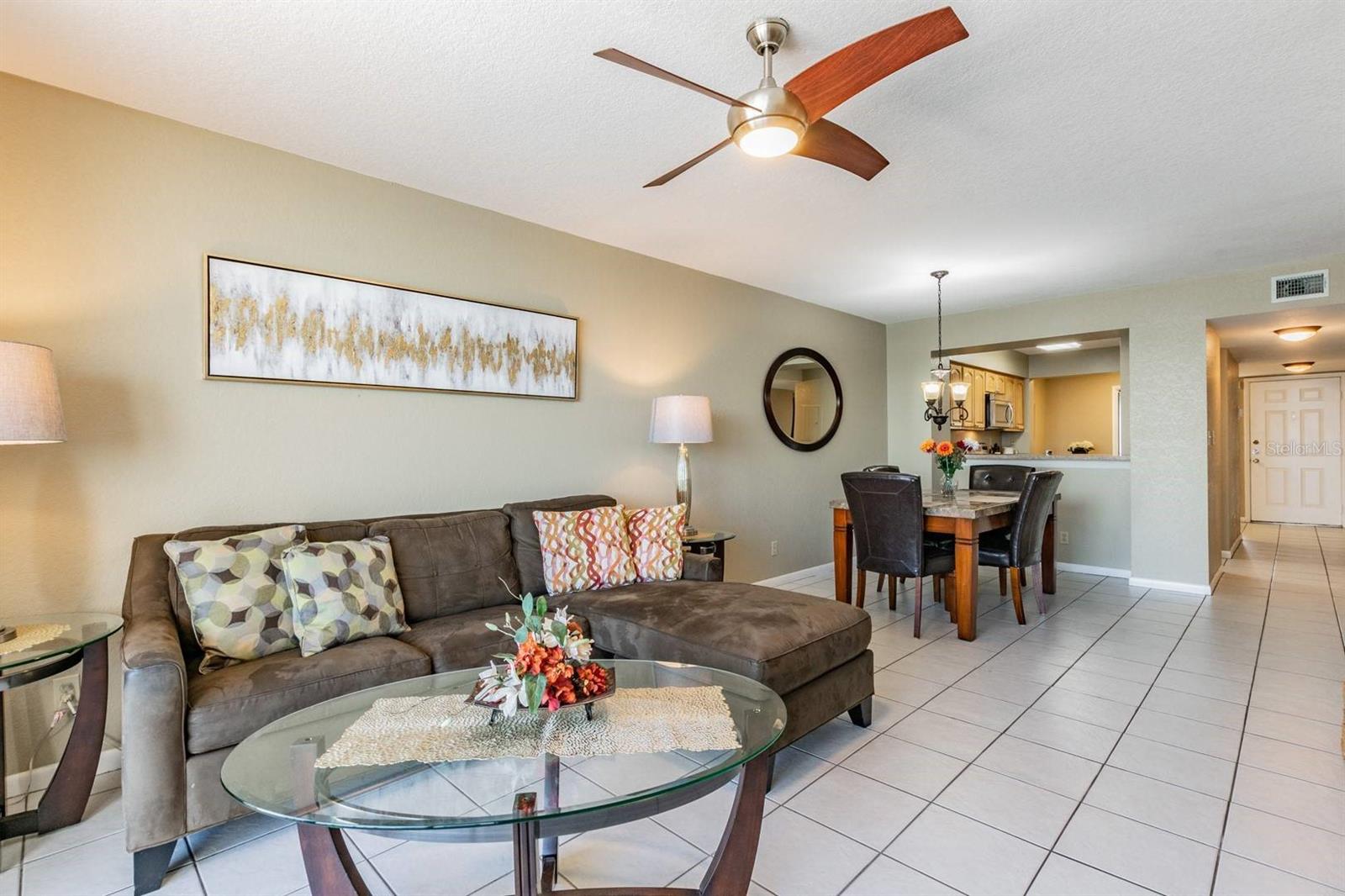 Image 9 of 28 For 5701 Bahia Del Mar Circle 403