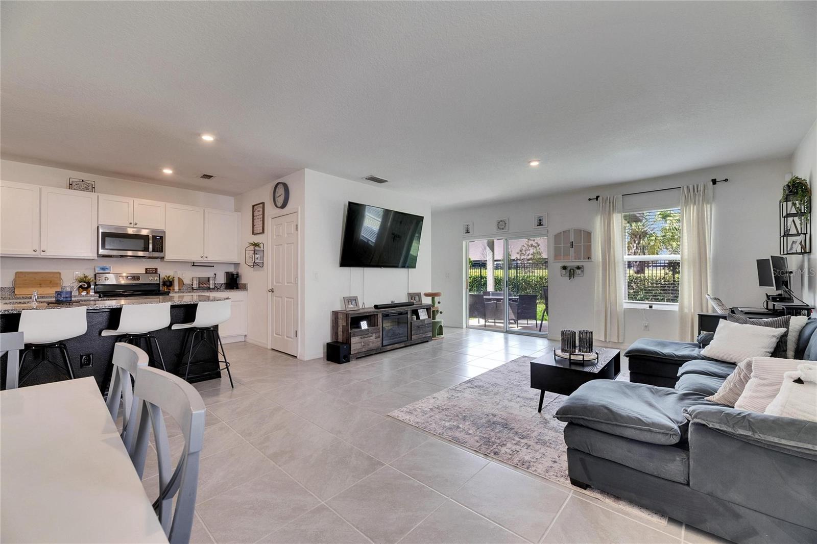 Image 21 of 60 For 6927 Shelby Lynn Way