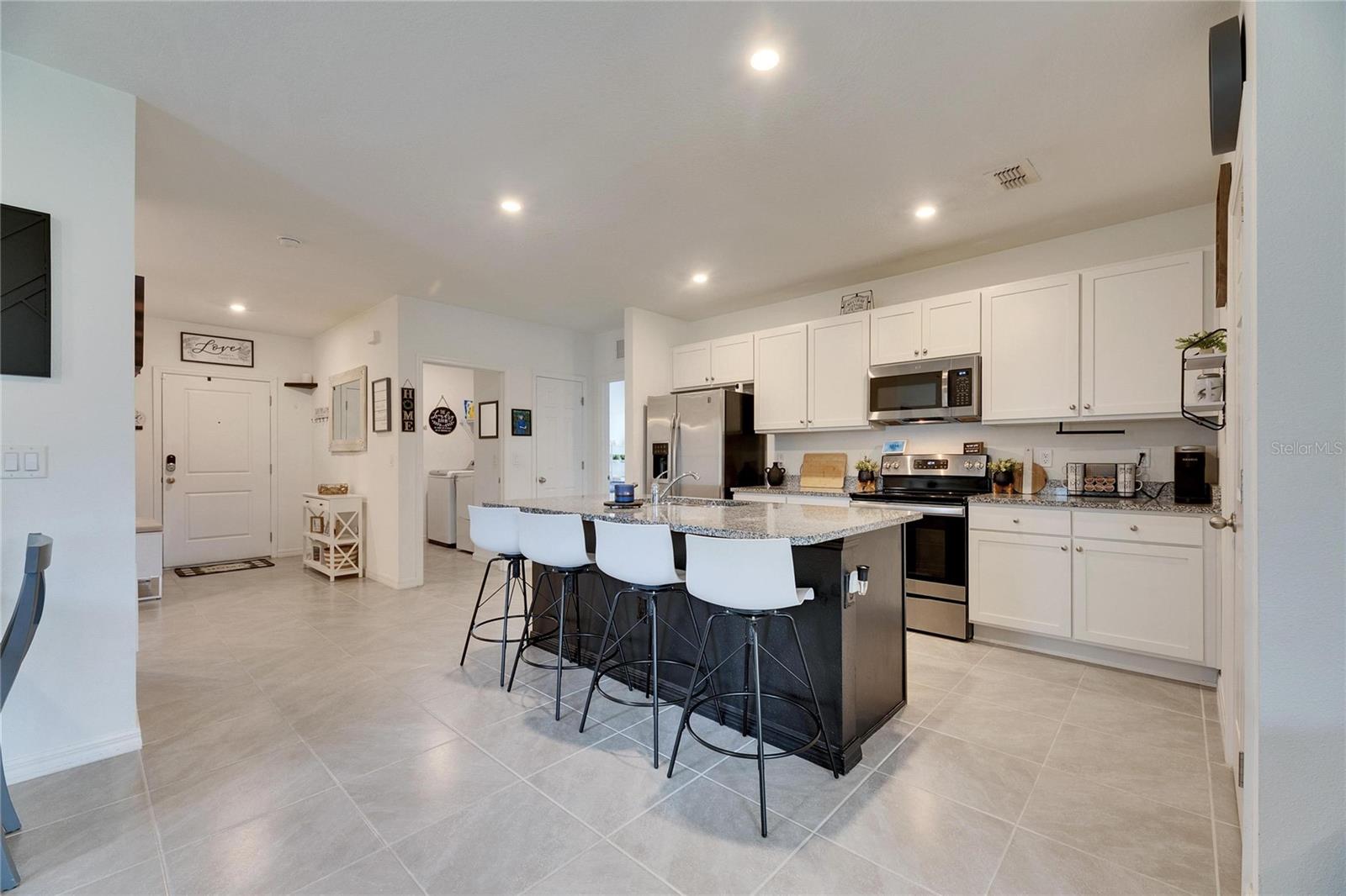 Image 27 of 60 For 6927 Shelby Lynn Way