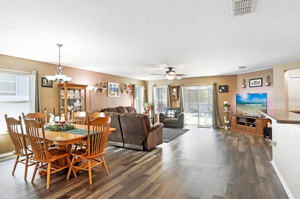 Image 10 of 37 For 7629 Tangle Rush Drive