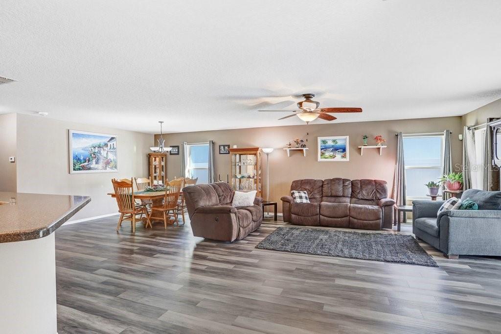 Image 12 of 37 For 7629 Tangle Rush Drive