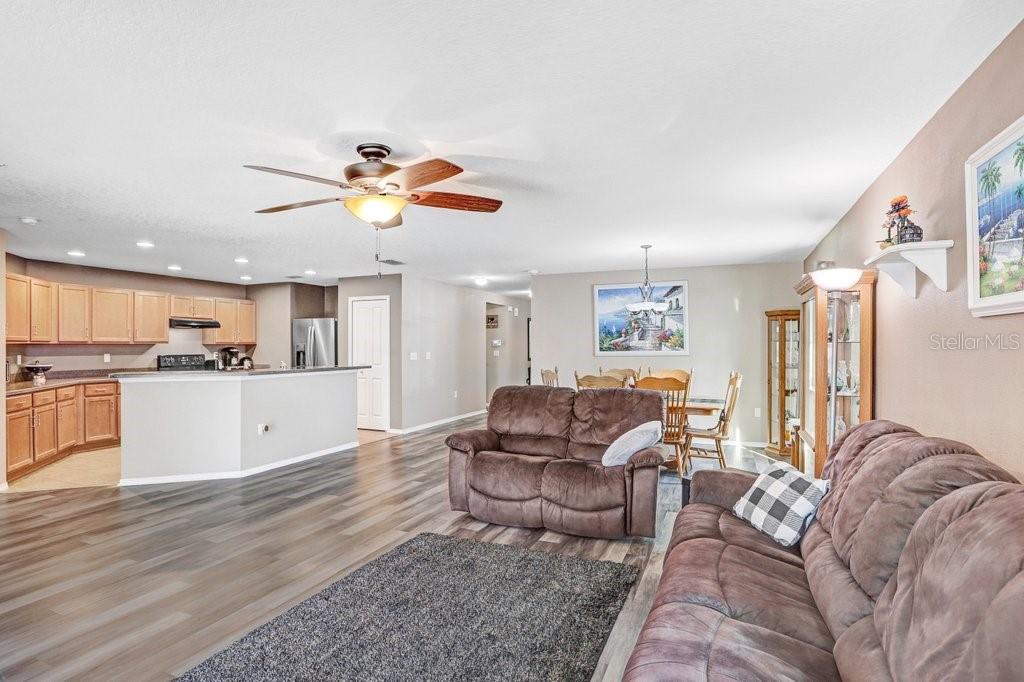 Image 9 of 37 For 7629 Tangle Rush Drive