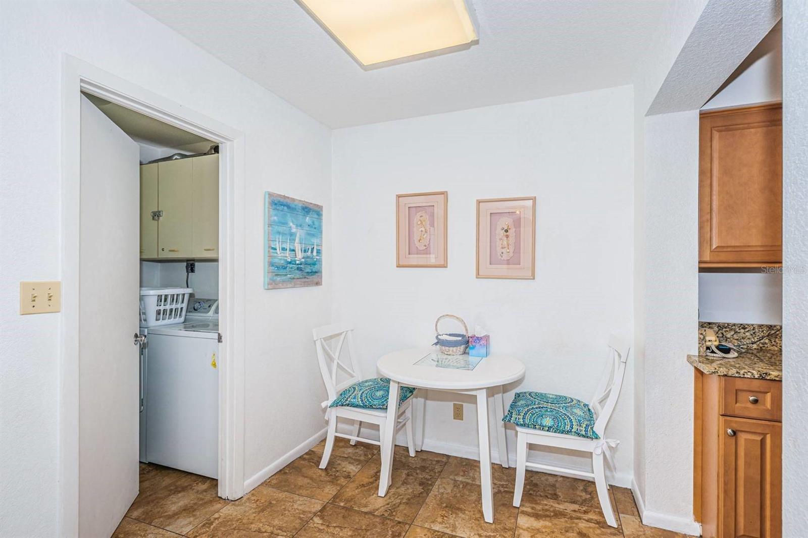 Image 5 of 28 For 5801 Bahia Del Mar Circle 512