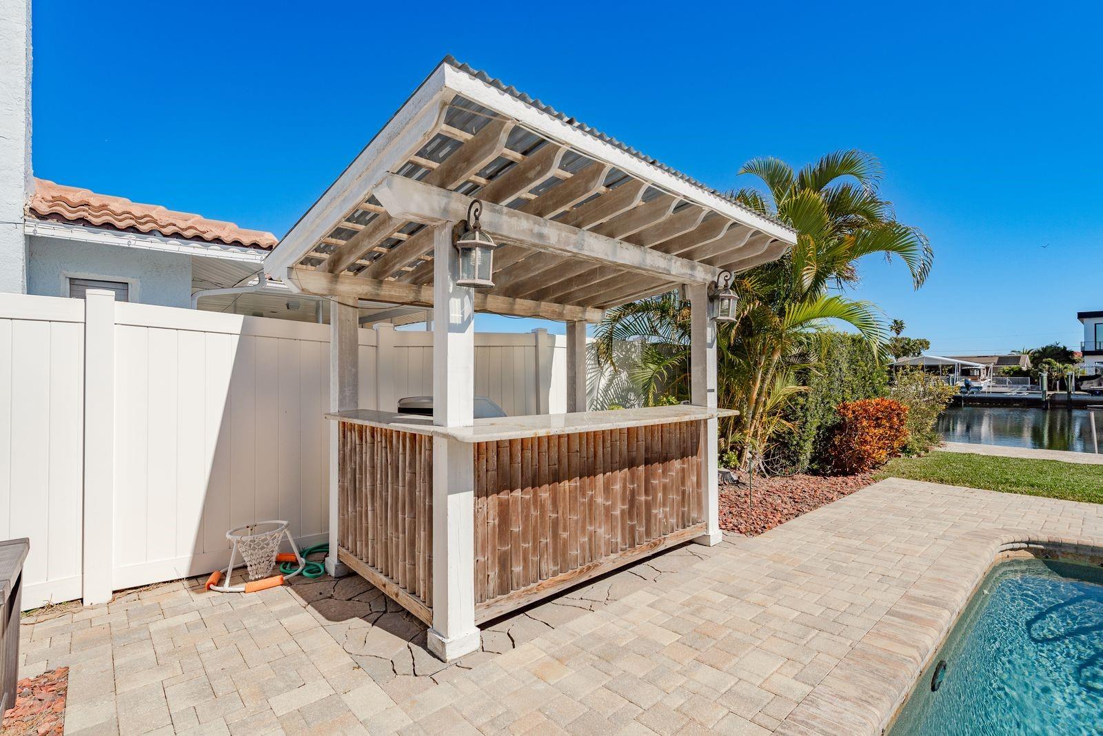 Listing photo id 22 for 5440 Leeward Lane