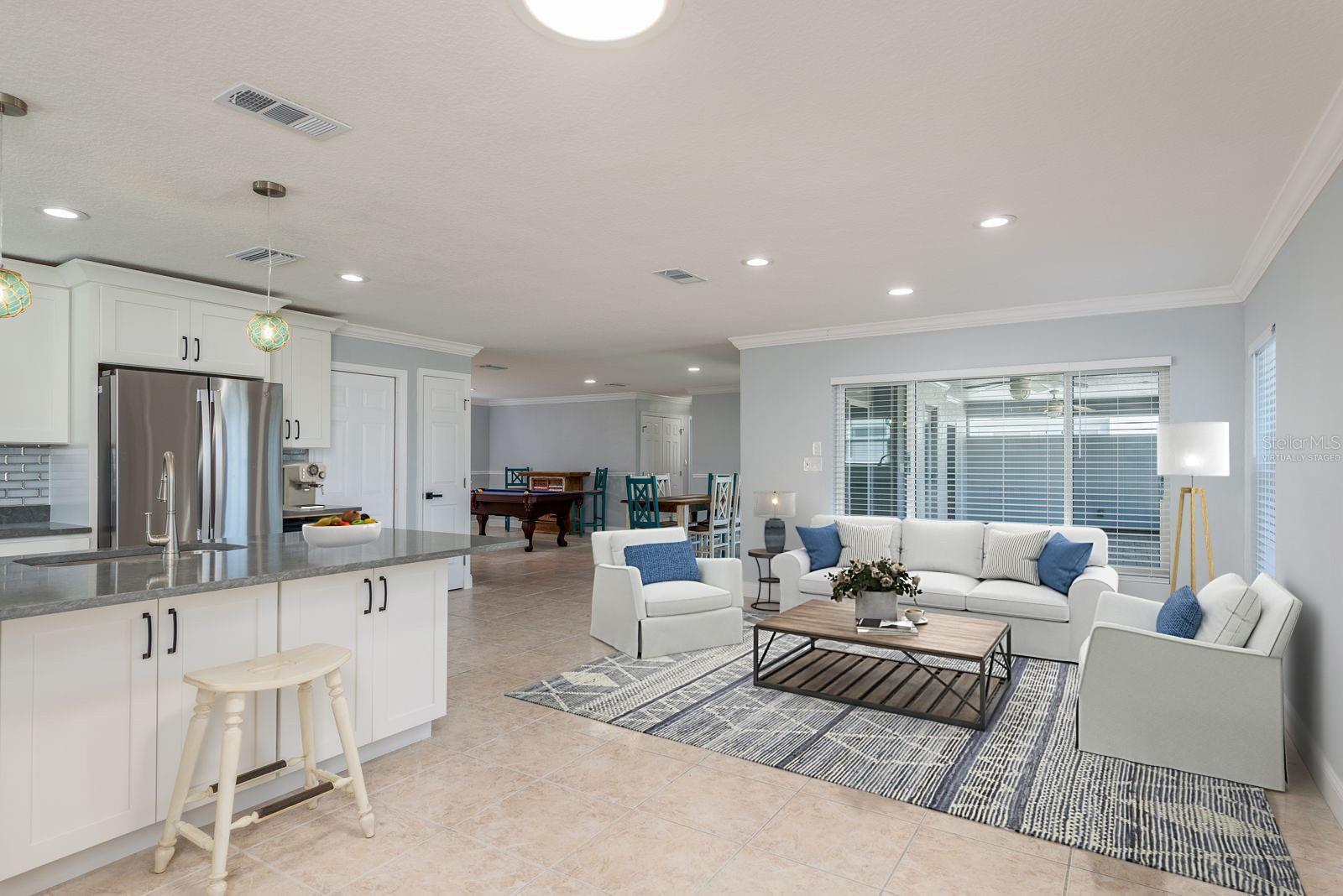 Listing photo id 5 for 5440 Leeward Lane