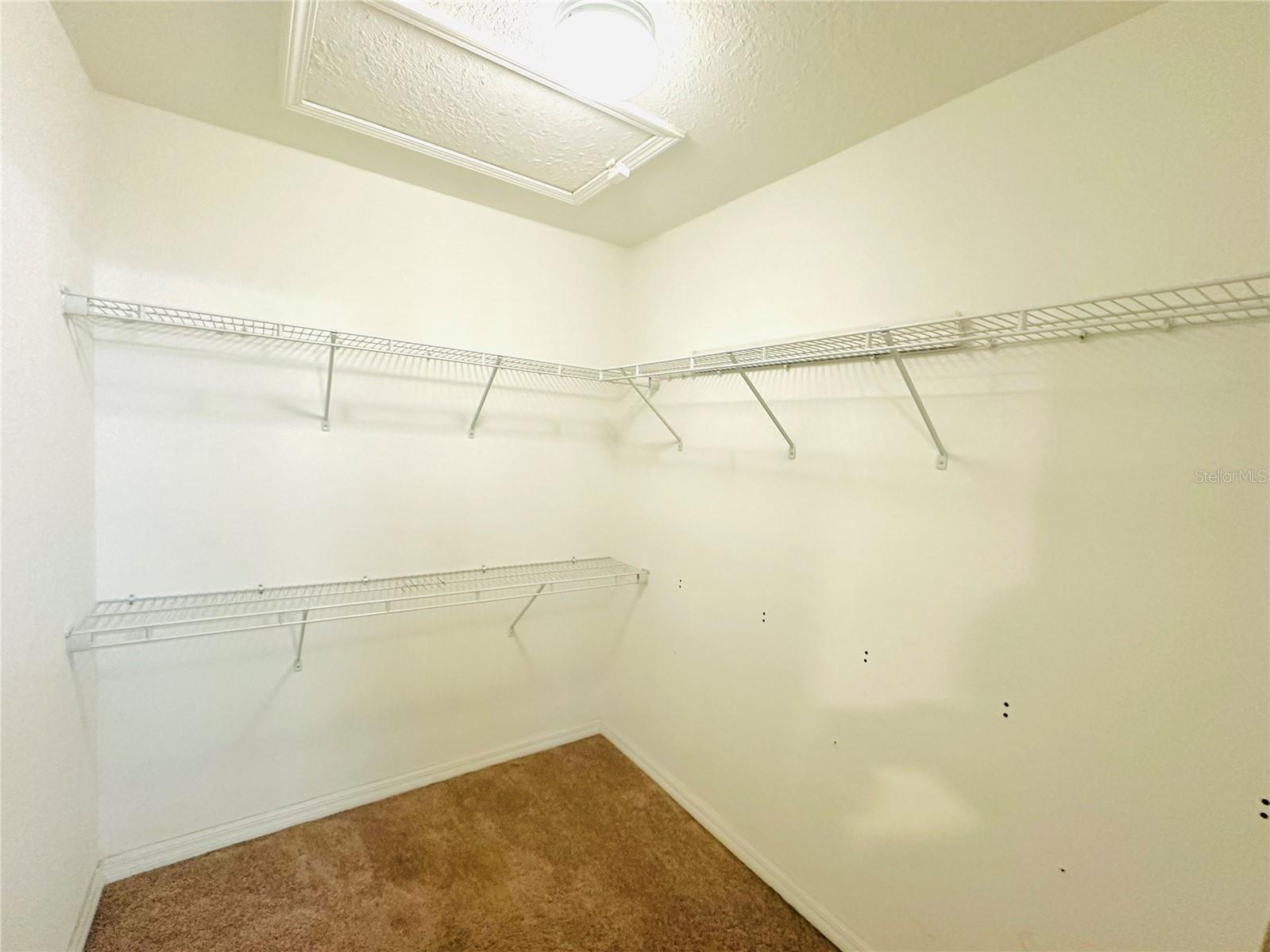 Image 29 of 36 For 4208 Fennwood Court