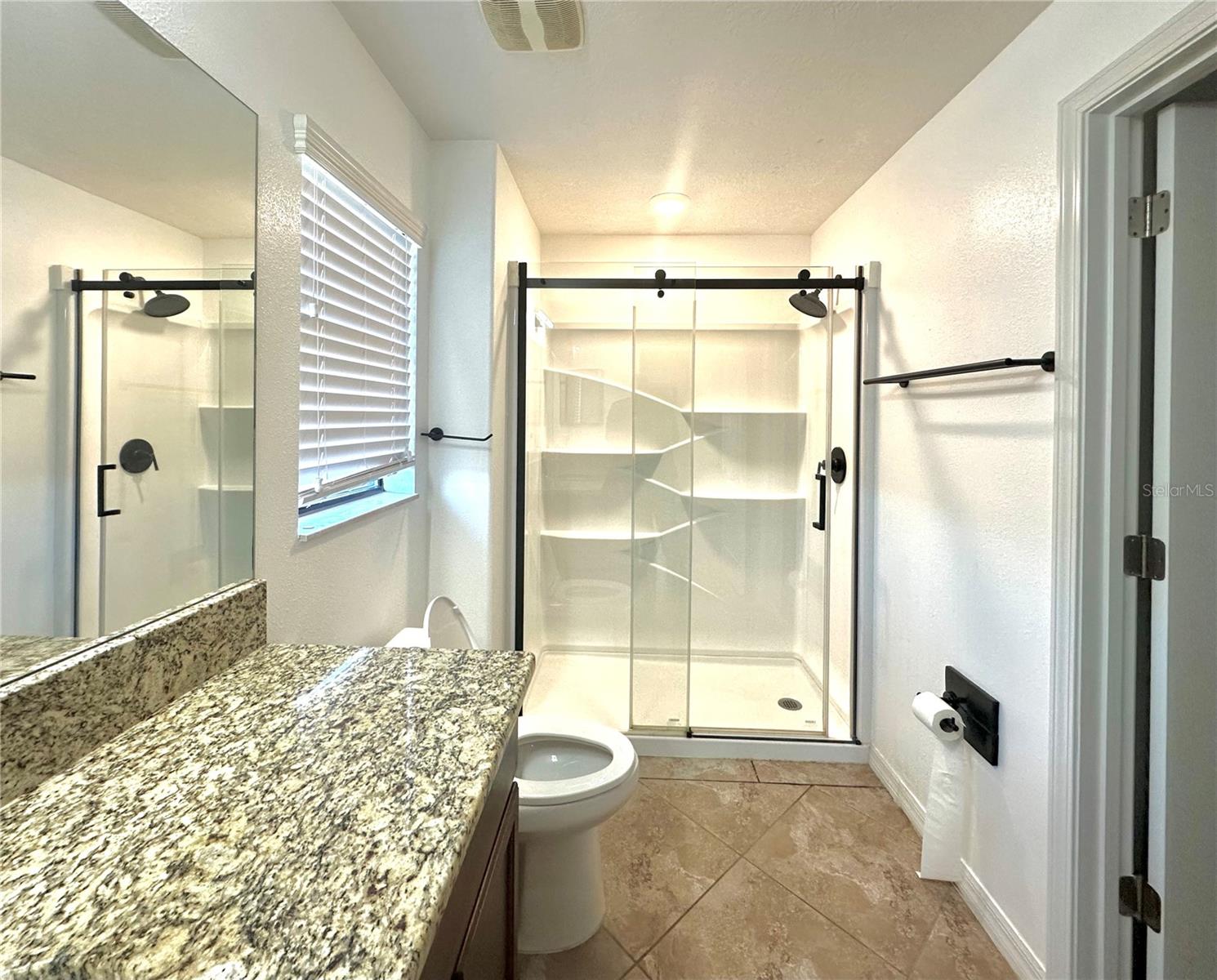 Image 30 of 36 For 4208 Fennwood Court