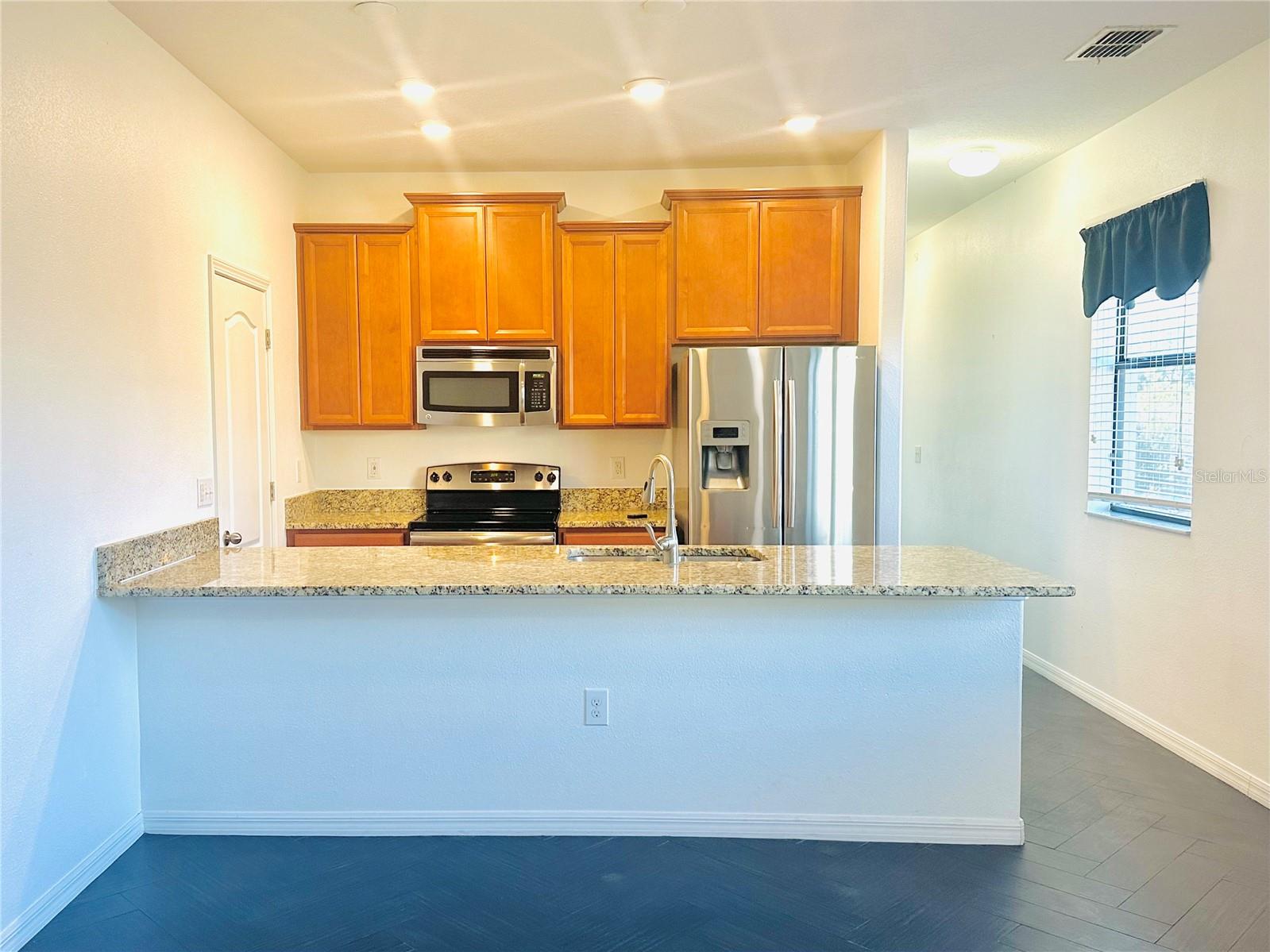 Image 9 of 36 For 4208 Fennwood Court