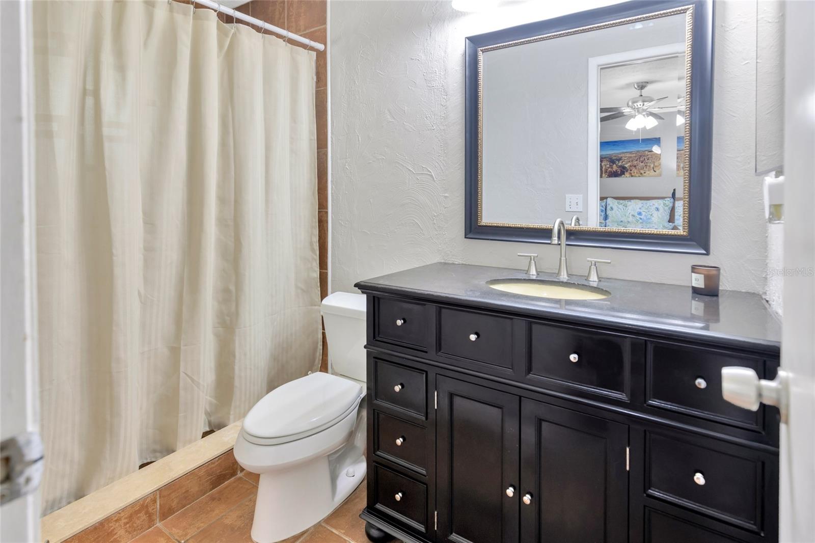 Image 12 of 27 For 10811 Providence Oaks Drive