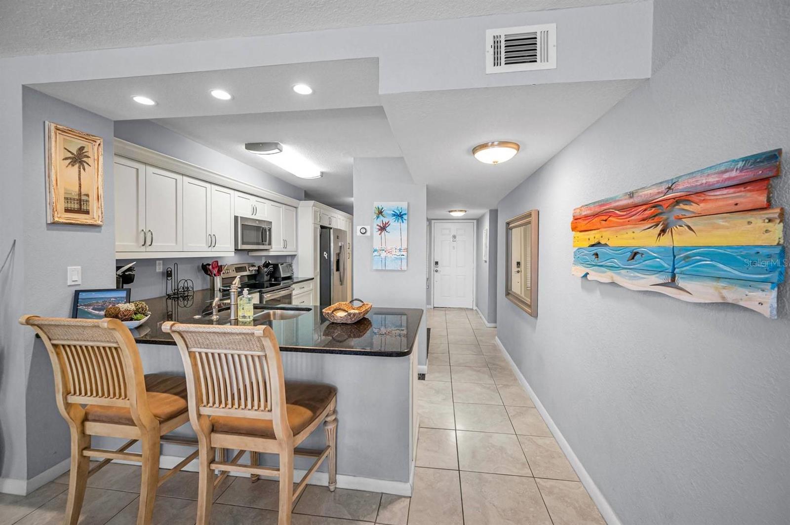 Image 10 of 31 For 5901 Bahia Del Mar Circle 223