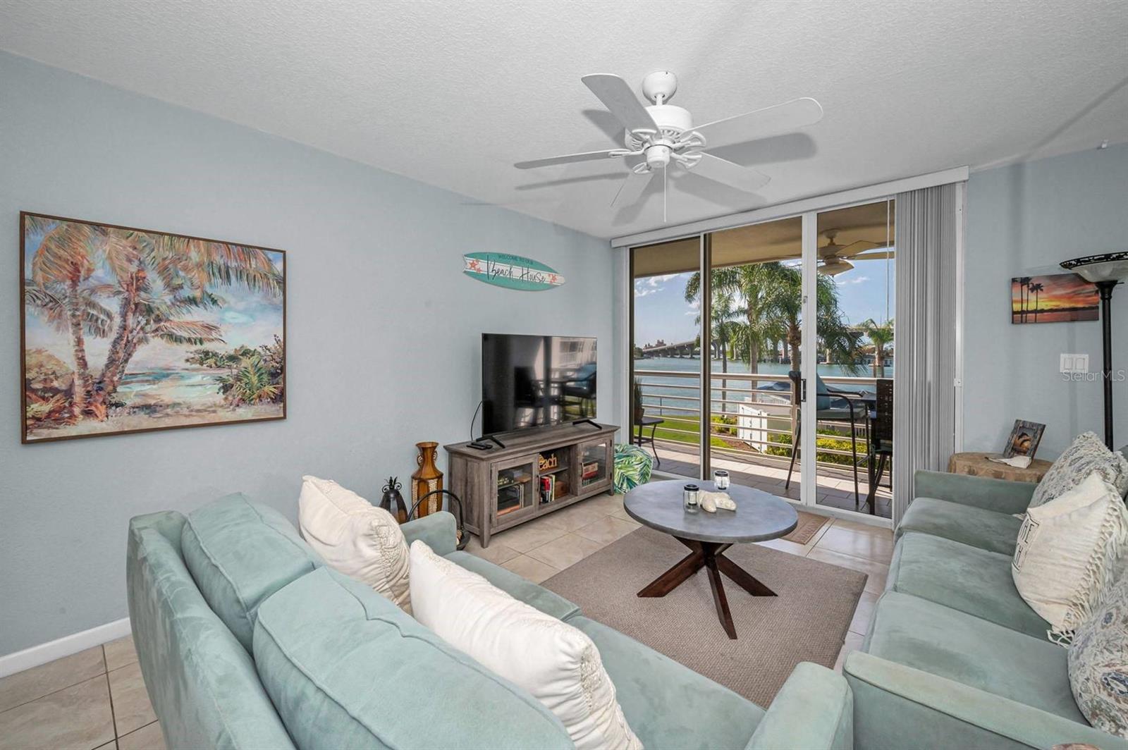 Image 12 of 31 For 5901 Bahia Del Mar Circle 223