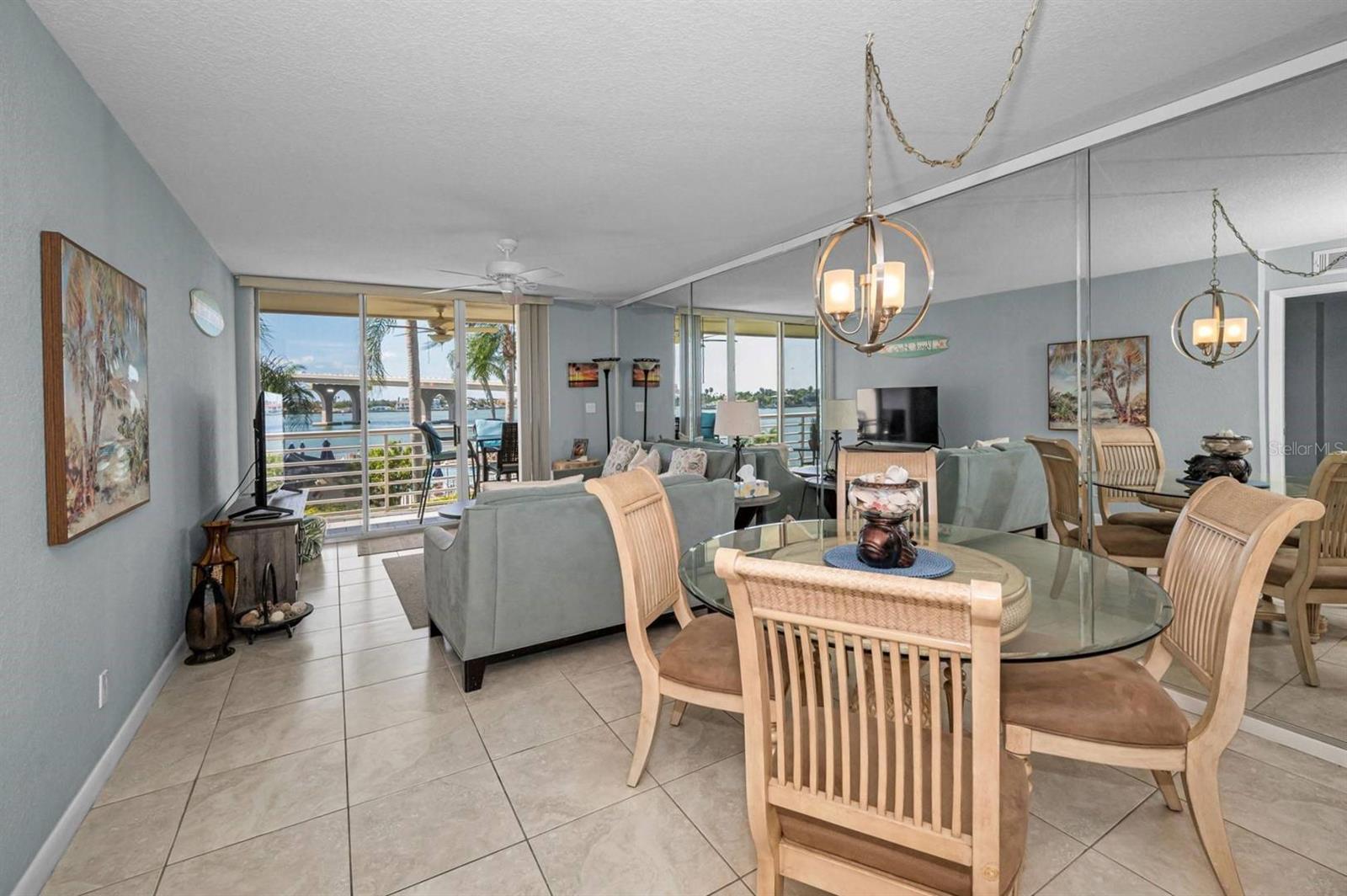 Image 9 of 31 For 5901 Bahia Del Mar Circle 223