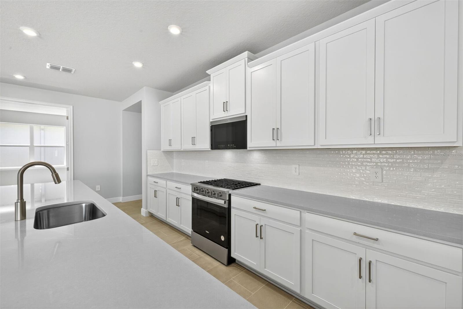 Image 5 of 39 For 11982 Starbright Path