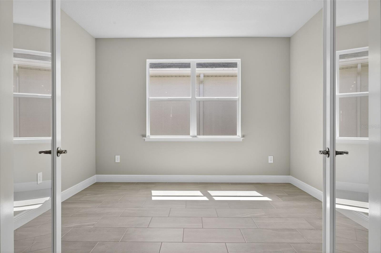 Image 6 of 39 For 11982 Starbright Path