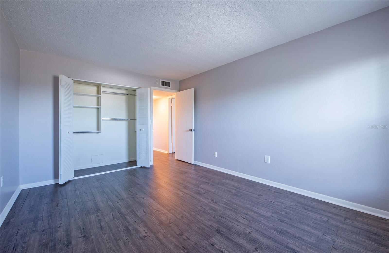 Image 24 of 32 For 225 Country Club Drive 1403