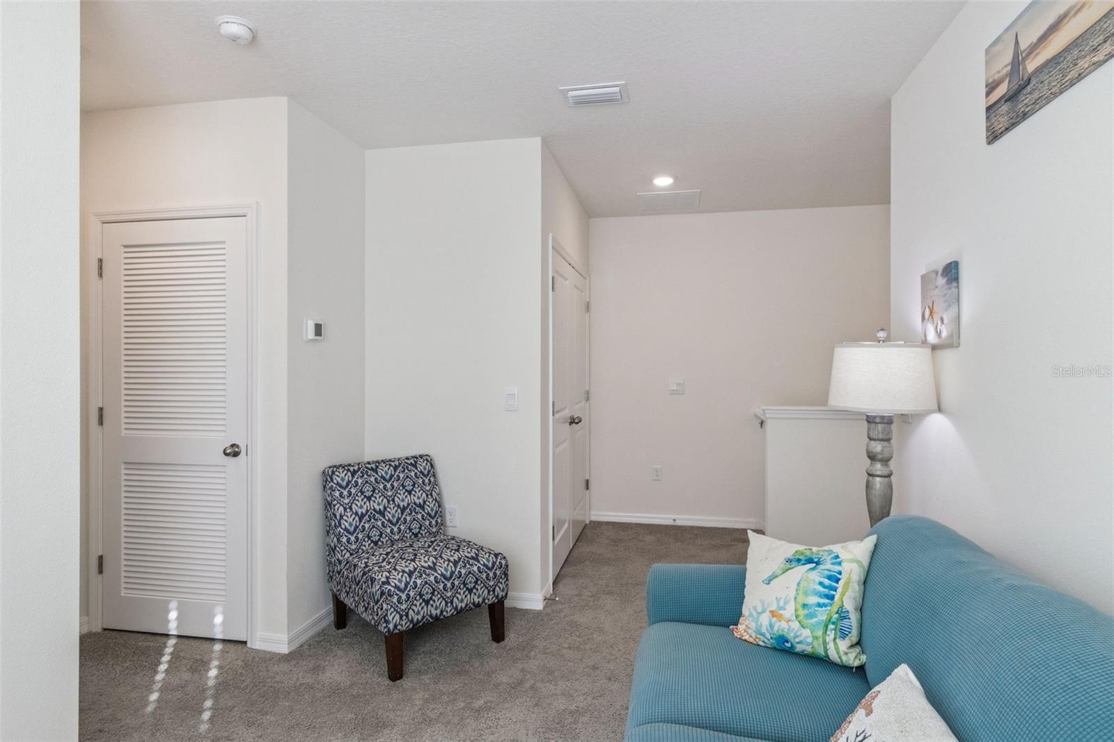 Listing photo id 13 for 3522 Marigold Patch Court