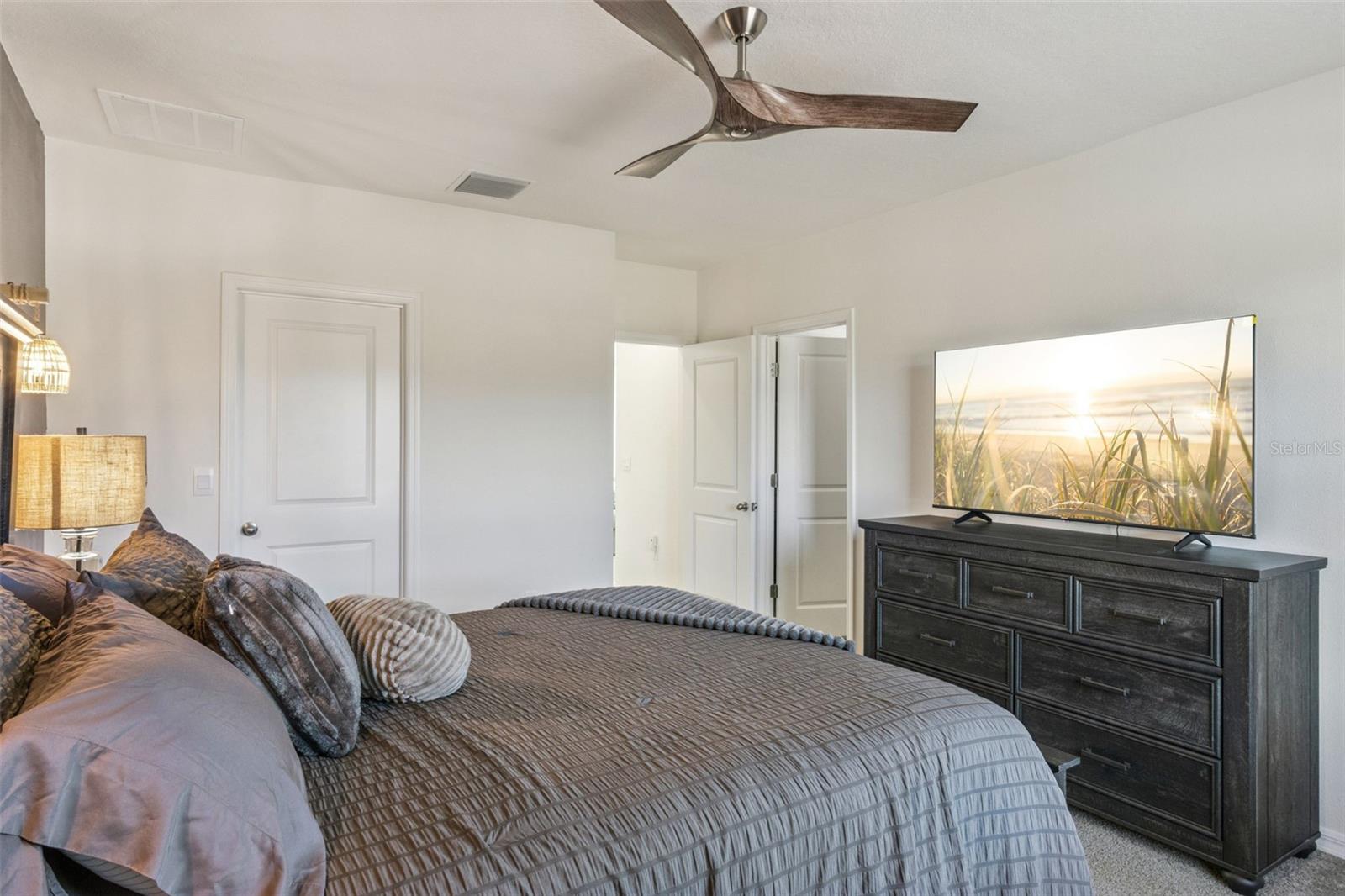 Listing photo id 16 for 3522 Marigold Patch Court