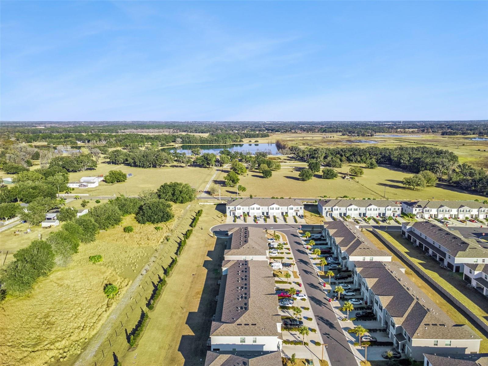 Listing photo id 41 for 3522 Marigold Patch Court