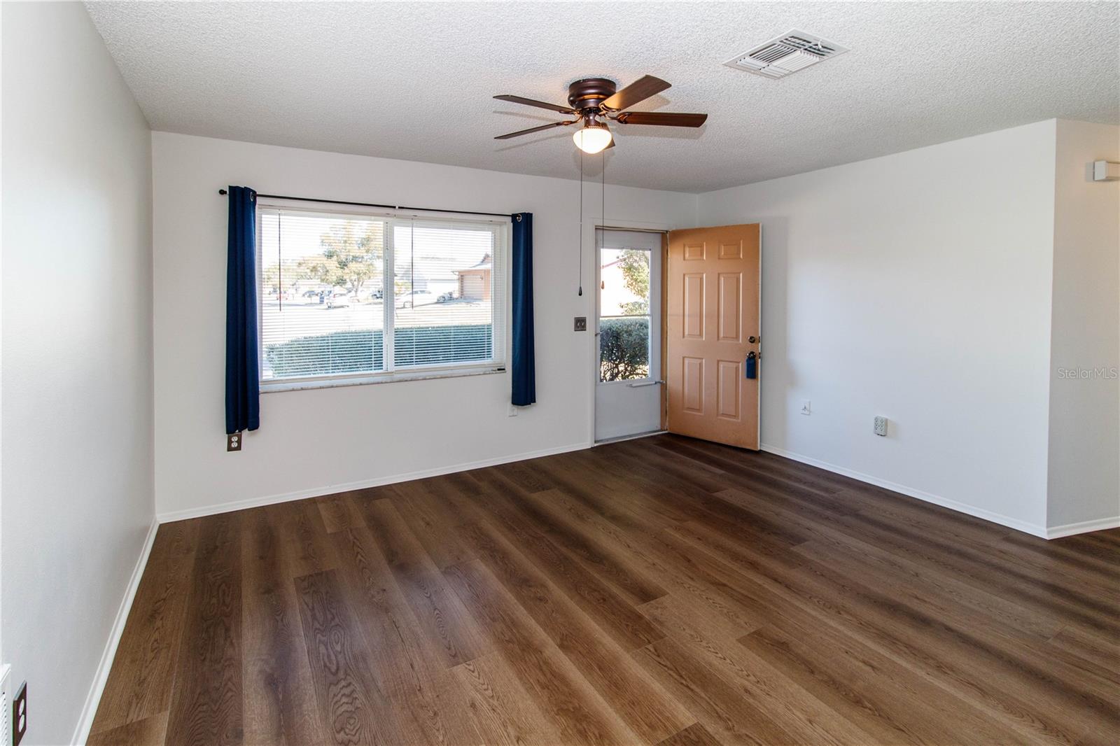 Image 12 of 44 For 8836 Huntsman Lane