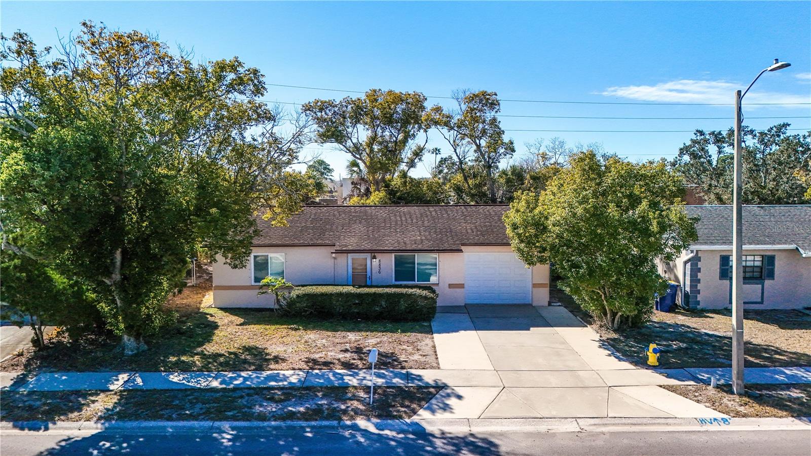 Image 2 of 44 For 8836 Huntsman Lane