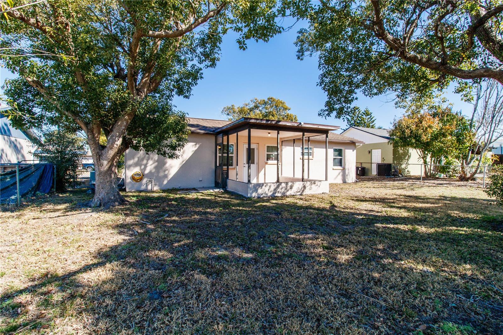 Image 27 of 44 For 8836 Huntsman Lane