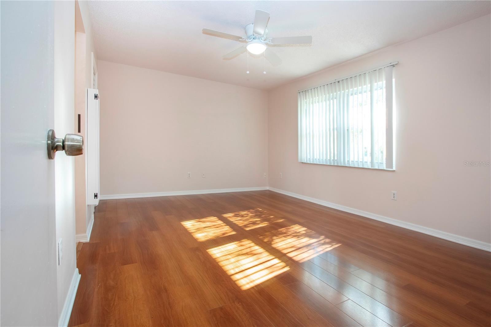 Image 22 of 55 For 1733 Atrium Drive