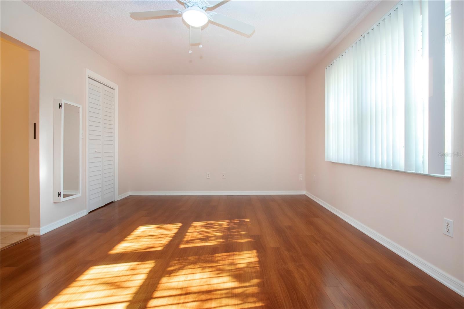 Image 23 of 55 For 1733 Atrium Drive