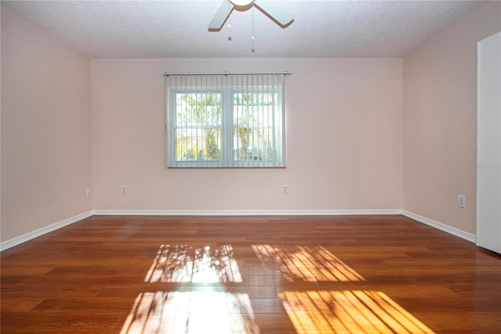 Image 24 of 55 For 1733 Atrium Drive