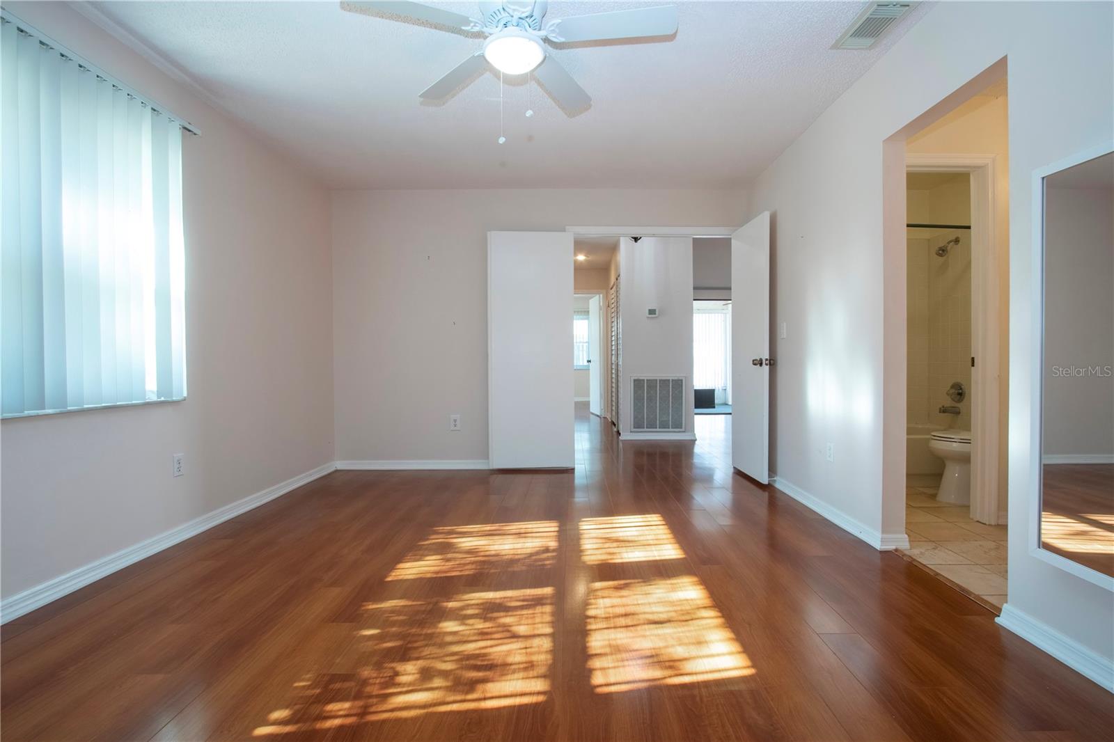 Image 25 of 55 For 1733 Atrium Drive