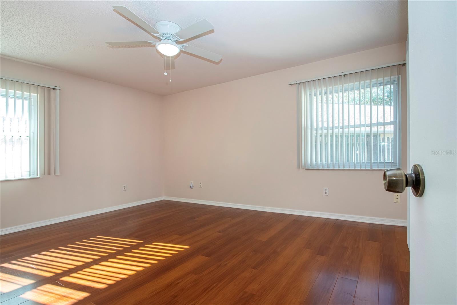 Image 30 of 55 For 1733 Atrium Drive