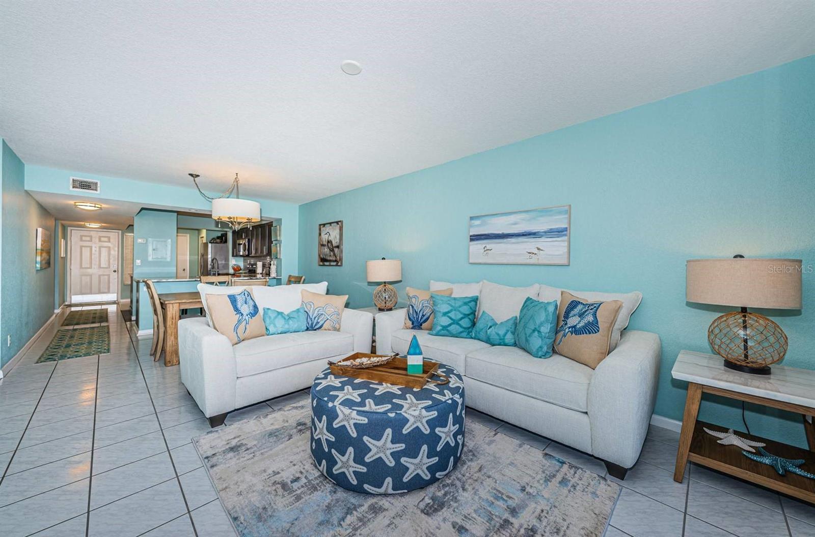 Image 9 of 26 For 5901 Bahia Del Mar Circle 422