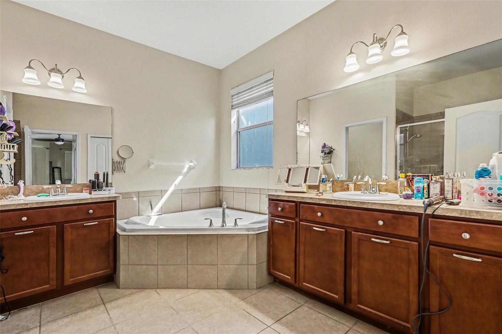 Image 14 of 24 For 2130 Roanoke Springs Drive