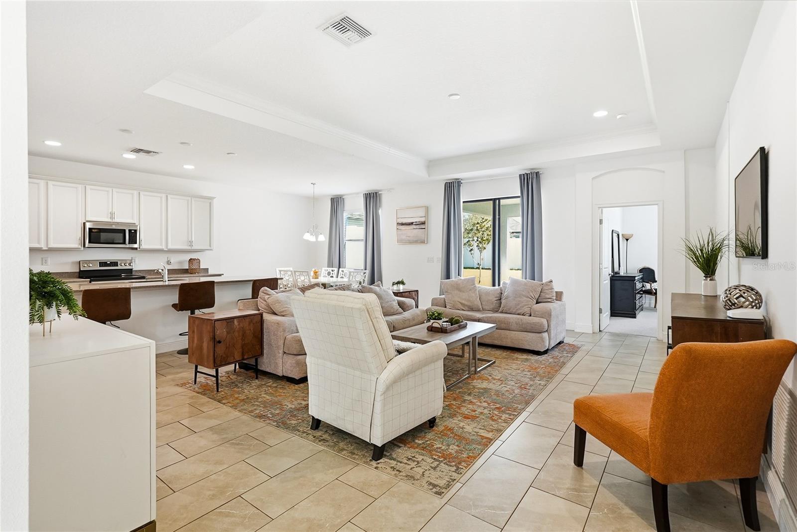 Image 10 of 40 For 109 Azul Drive