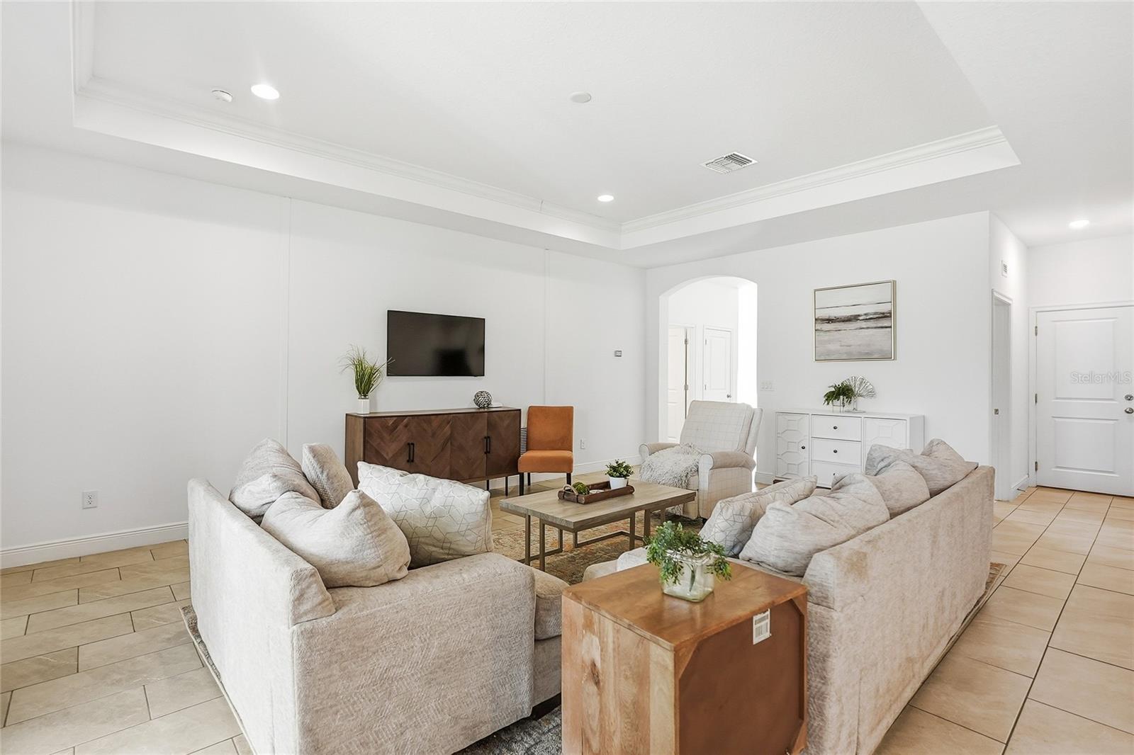 Image 13 of 40 For 109 Azul Drive