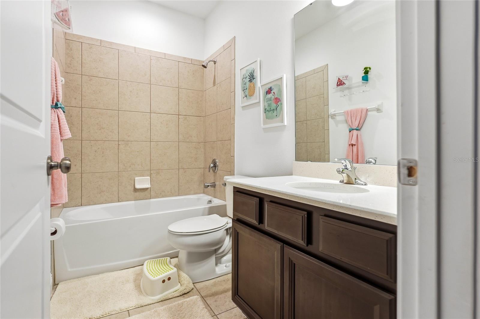 Image 35 of 40 For 109 Azul Drive